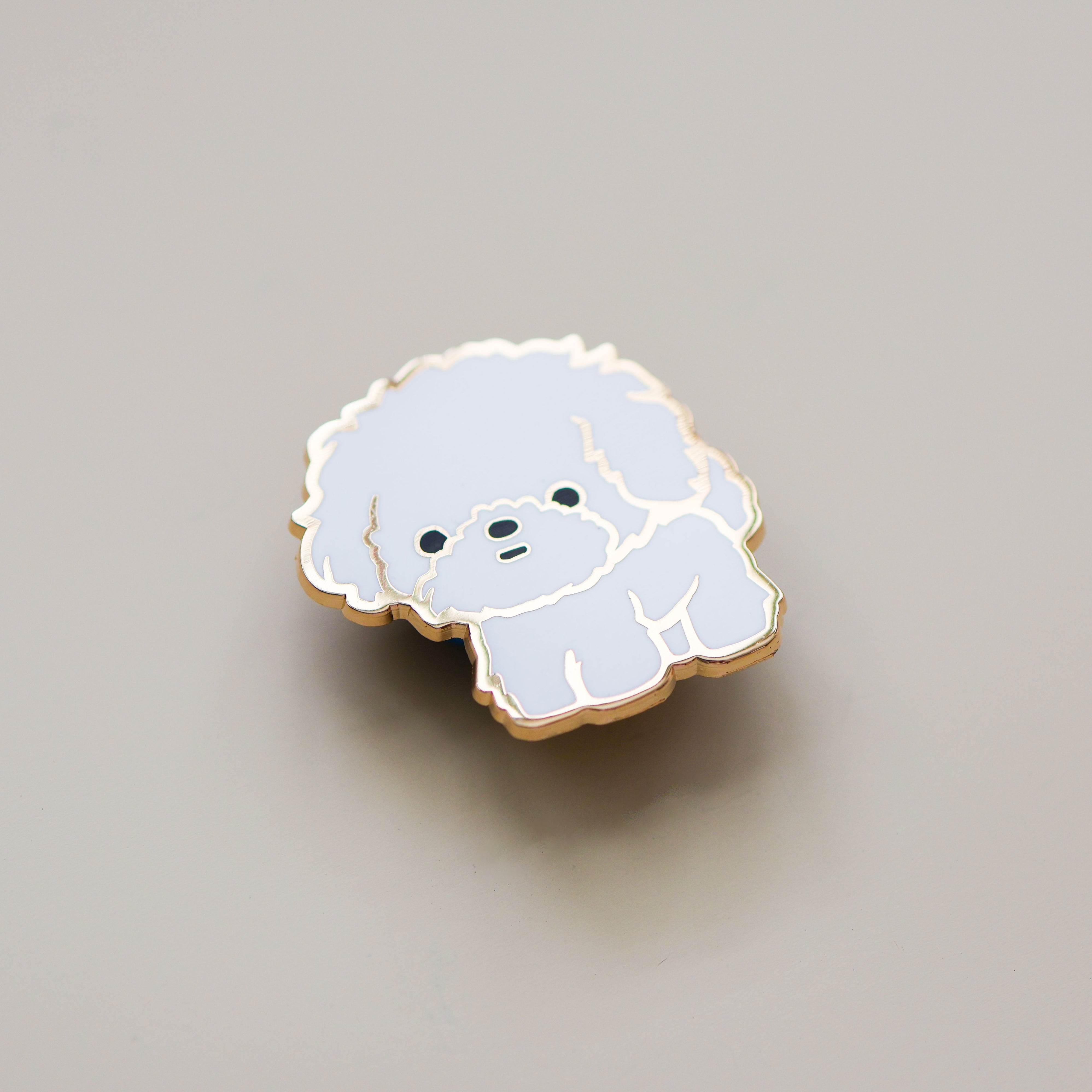 Enamel Pin - Cavapoo (White) – thousandskies