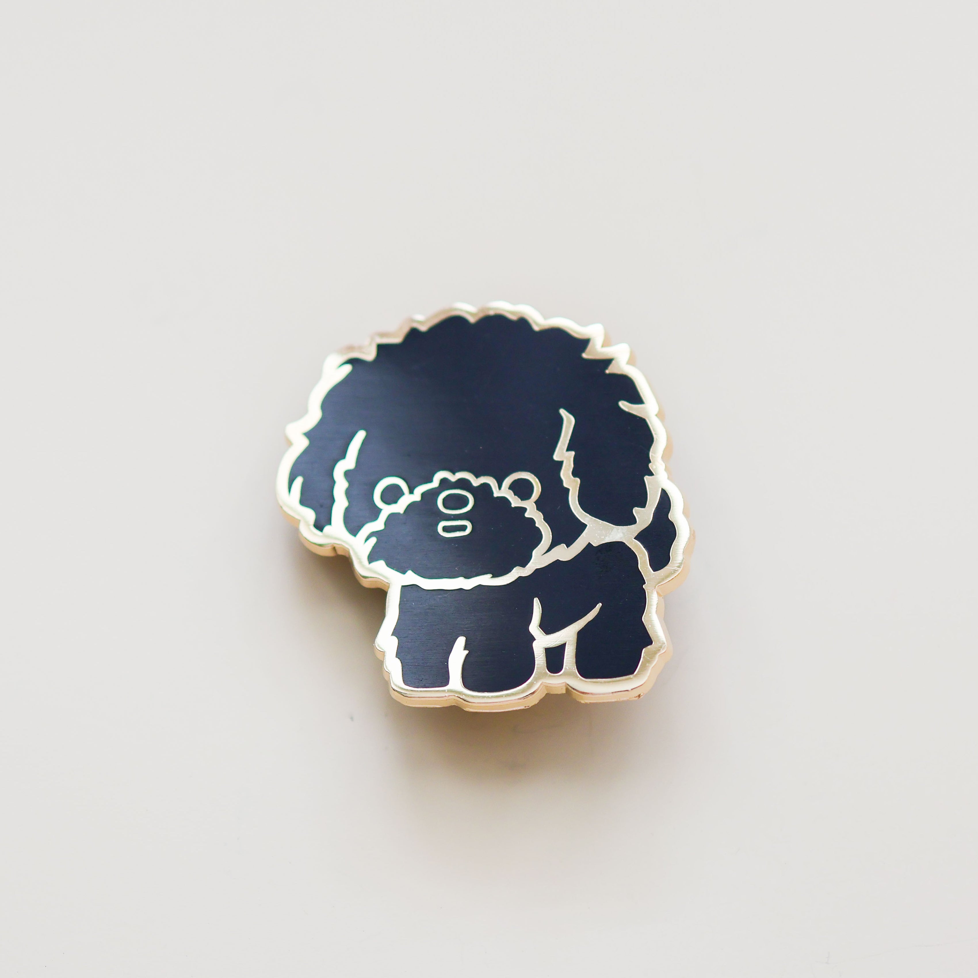 Enamel Pin - Cavapoo (Black) – thousandskies